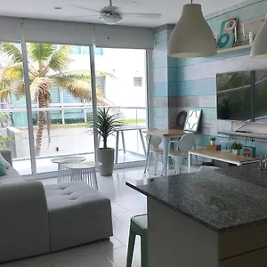 Morros , Cartagena Colombia