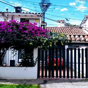 Camitas Norte Alcobas , Bogotá Colombia